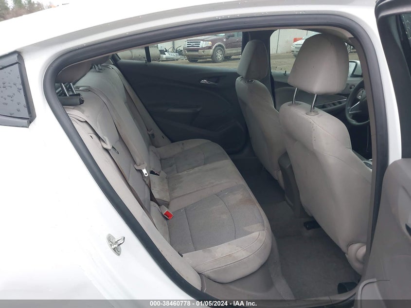 VIN 1G1BC5SM7J7147463 2018 CHEVROLET CRUZE LS AUTO