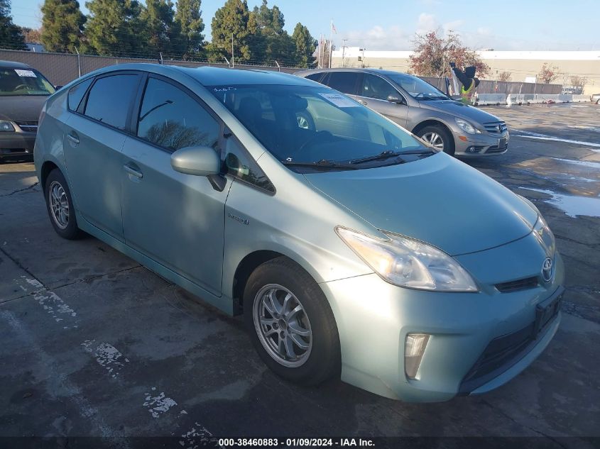 2013 TOYOTA PRIUS FOUR - JTDKN3DUXD5581458