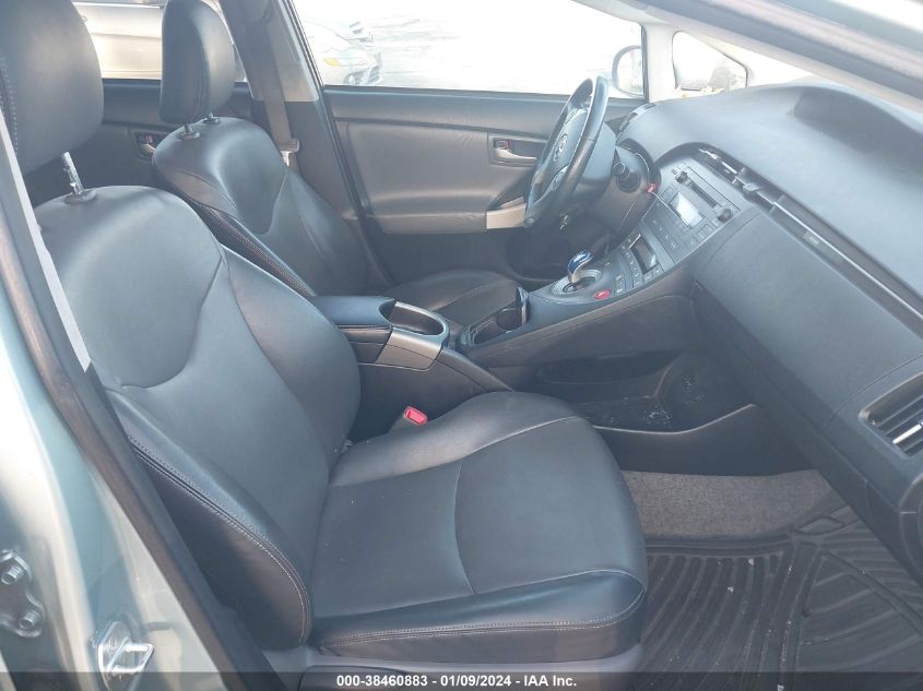 2013 TOYOTA PRIUS FOUR - JTDKN3DUXD5581458