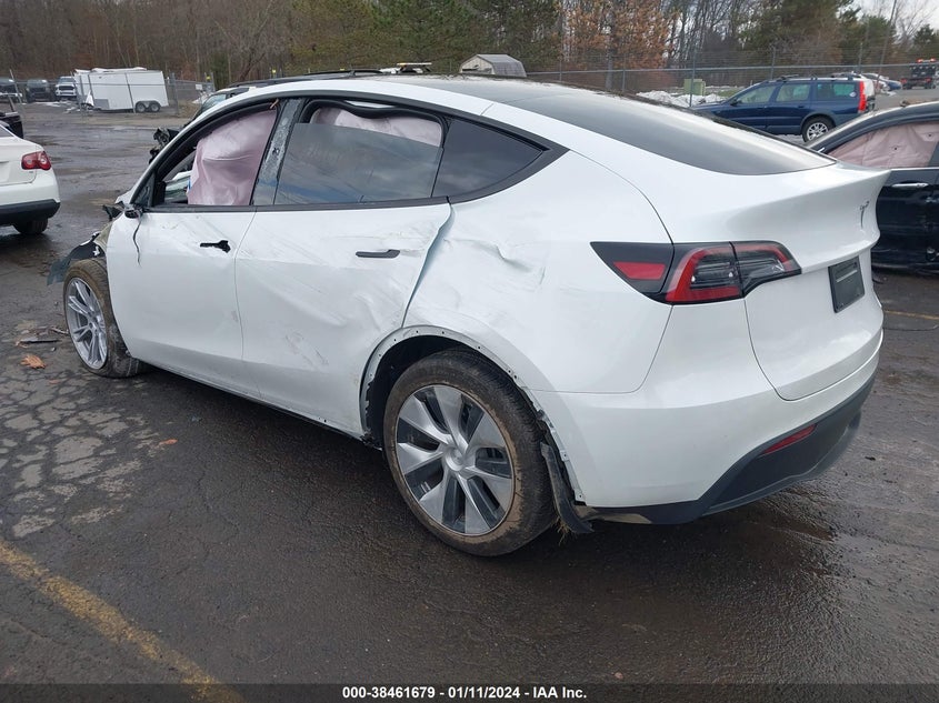 VIN 7SAYGDEE5PF766931 2023 TESLA MODEL Y