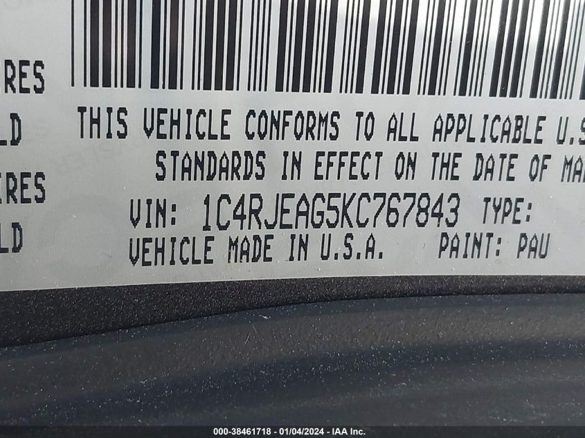 2019 JEEP GRAND CHEROKEE LAREDO E 4X2 - 1C4RJEAG5KC767843