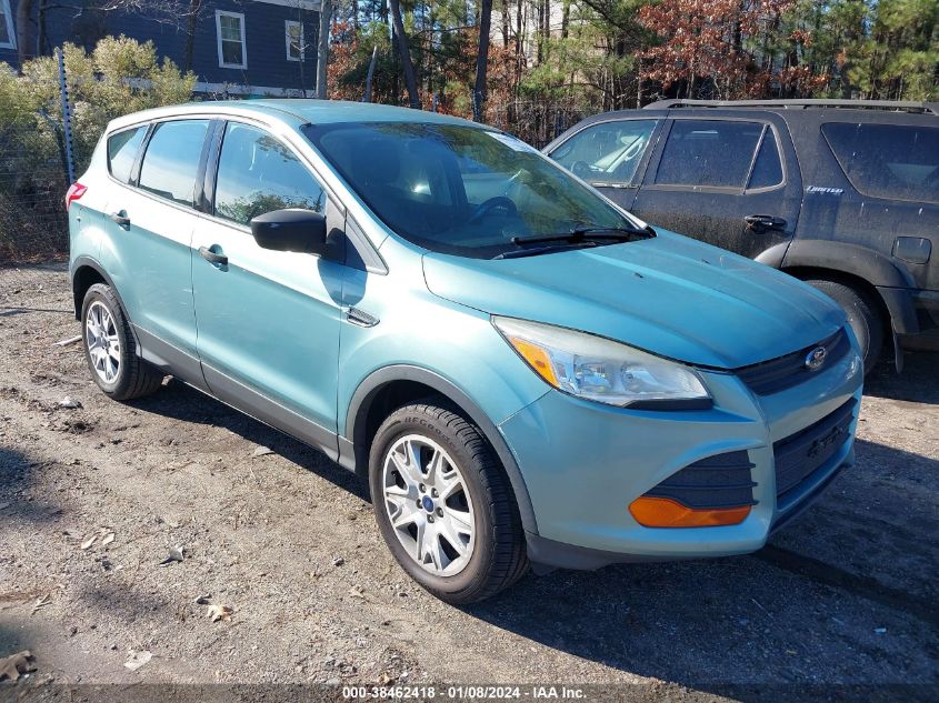 2013 FORD ESCAPE S - 1FMCU0F78DUB15915