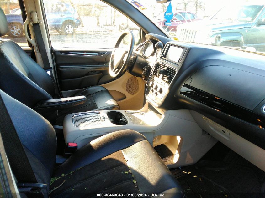 2019 DODGE GRAND CARAVAN SXT - 2C4RDGCG0KR674963