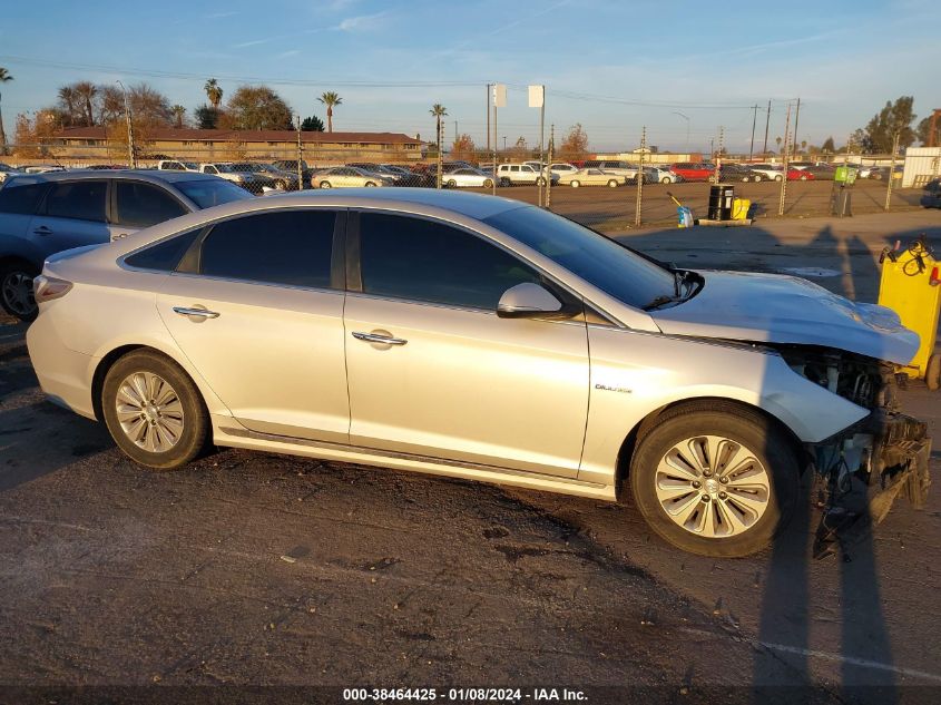 VIN KMHE24L19HA043605 2017 HYUNDAI SONATA HYBRID SE