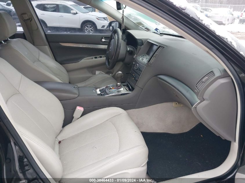 2013 INFINITI G37X JN1CV6AR1DM758252