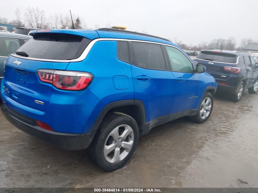 VIN 3C4NJDBB4KT741217 2019 JEEP COMPASS LATITUDE 4X4