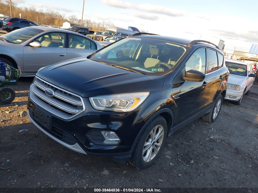 VIN 1FMCU9GD3HUB55558 2017 FORD ESCAPE SE
