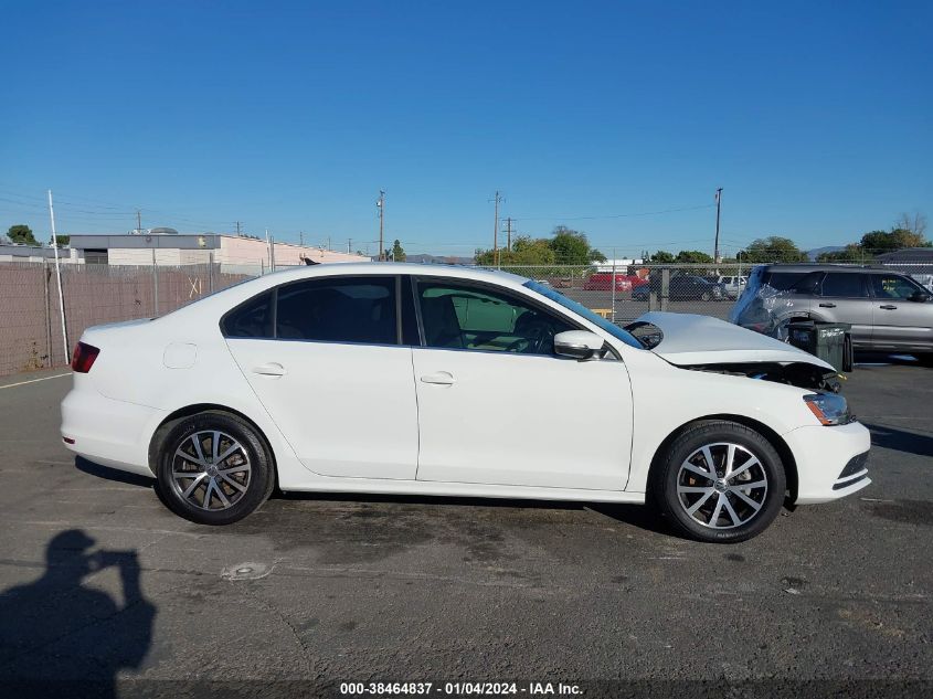 2017 VOLKSWAGEN JETTA 1.4T SE - 3VWDB7AJ6HM241823