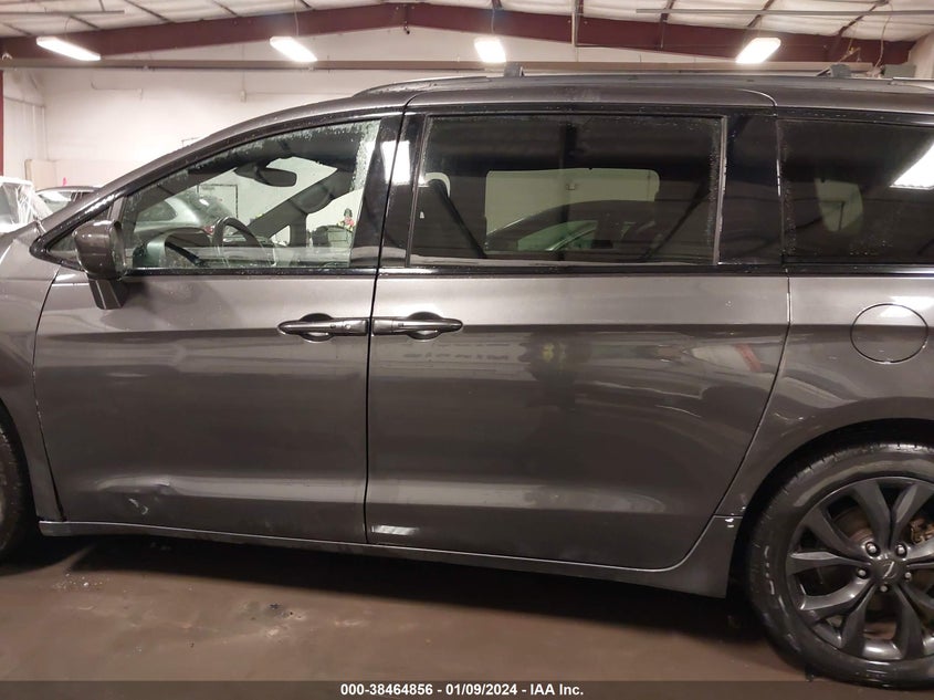 VIN 2C4RC1BG4LR232822 2020 CHRYSLER PACIFICA TOURING L