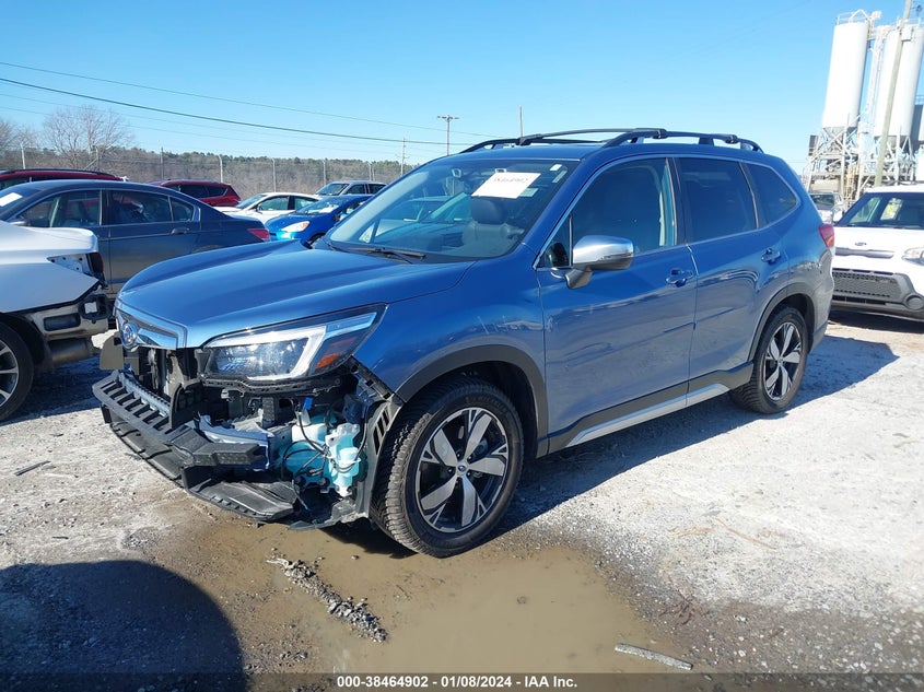 VIN JF2SKAXC1MH517468 2021 SUBARU FORESTER TOURING