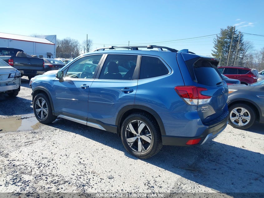 VIN JF2SKAXC1MH517468 2021 SUBARU FORESTER TOURING