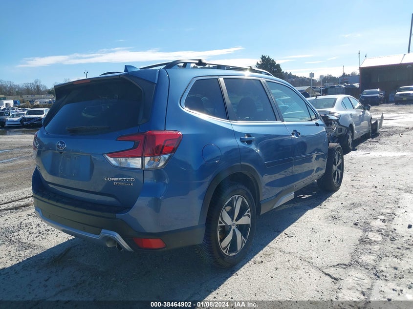 VIN JF2SKAXC1MH517468 2021 SUBARU FORESTER TOURING