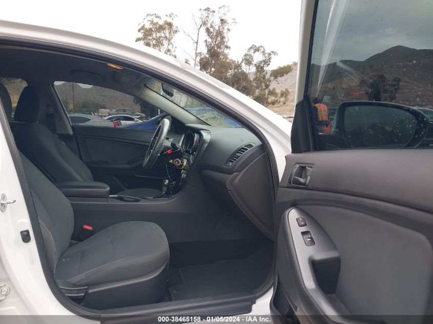 2015 KIA OPTIMA LX - 5XXGM4A79FG424578