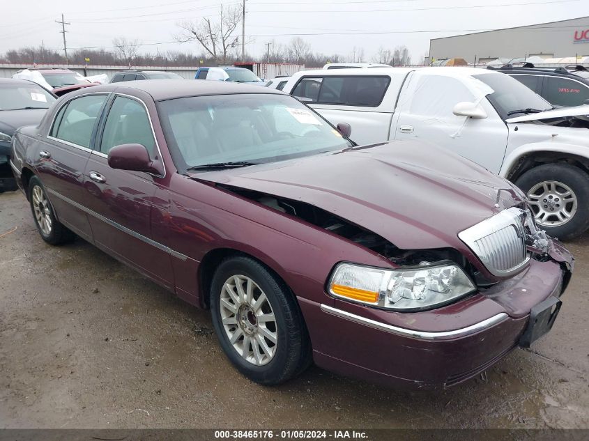 Lot #2525412522 2006 LINCOLN TOWN CAR SIGNATURE salvage car