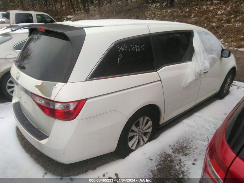 VIN 5FNRL5H60DB059870 2013 HONDA ODYSSEY no.4