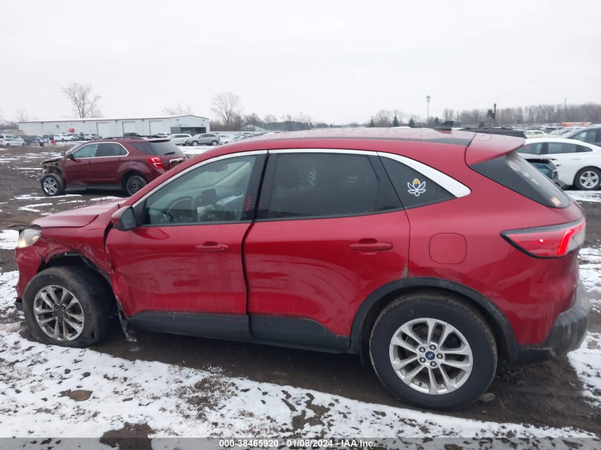 VIN 1FMCU9G69LUB10974 2020 FORD ESCAPE SE