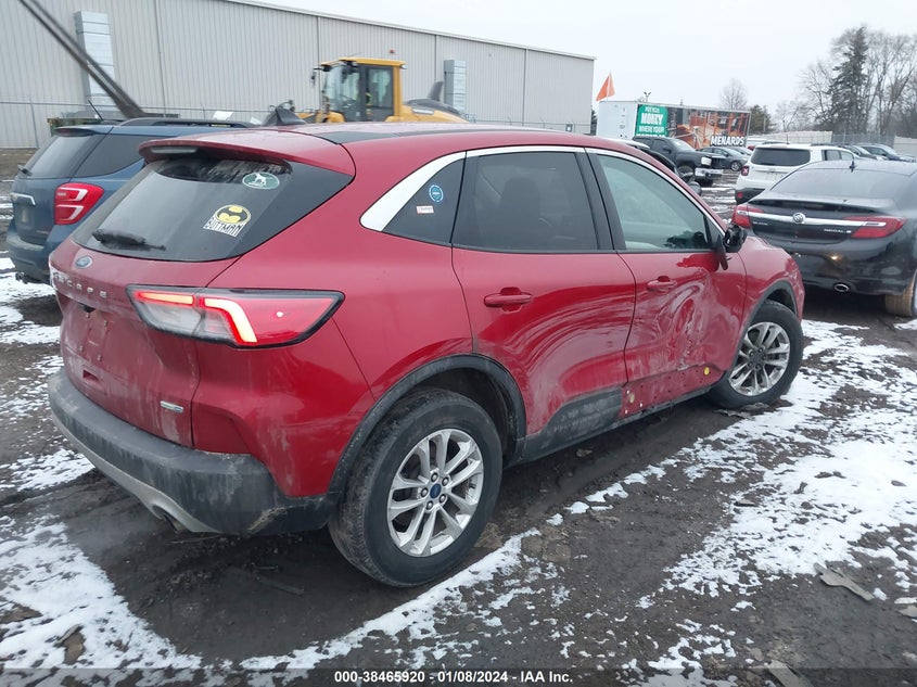 VIN 1FMCU9G69LUB10974 2020 FORD ESCAPE SE