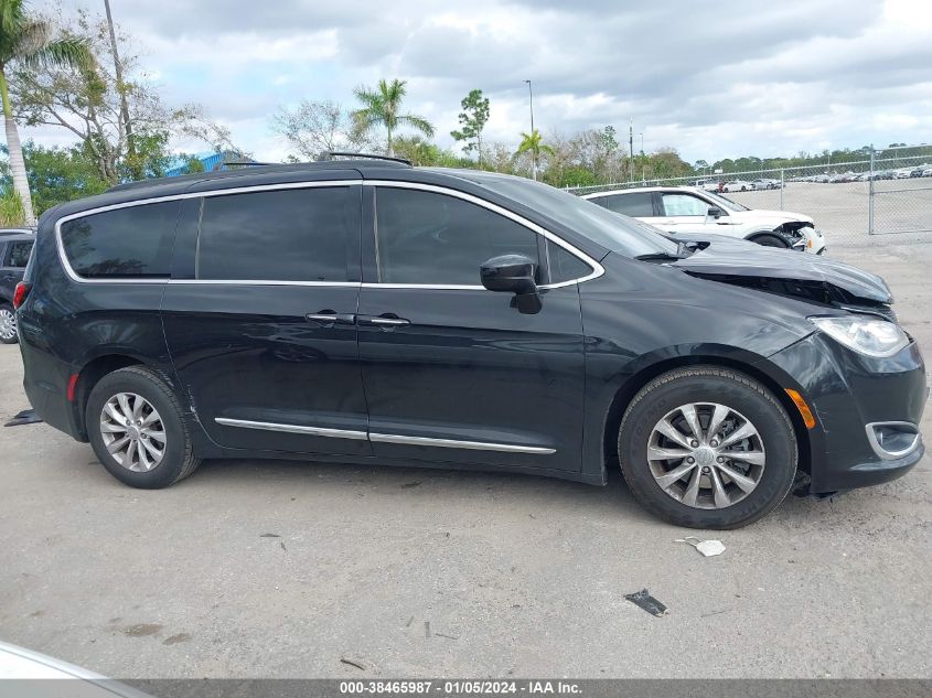 2C4RC1BG2HR810763 2017 CHRYSLER PACIFICA, photo no. 13