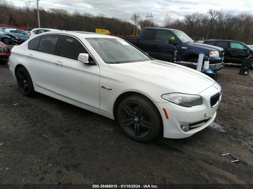 2013 BMW 528I XDRIVE - WBAXH5C52DD113813