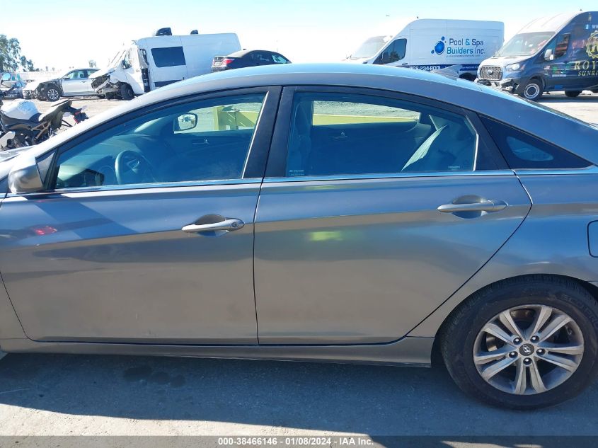 2013 HYUNDAI SONATA GLS - 5NPEB4ACXDH801348