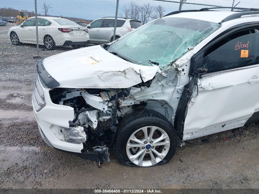 2018 FORD ESCAPE SE - 1FMCU9GD0JUA62275