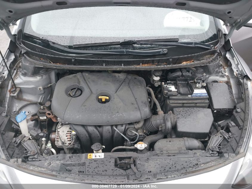 2013 HYUNDAI ELANTRA GT - KMHD35LE3DU047952