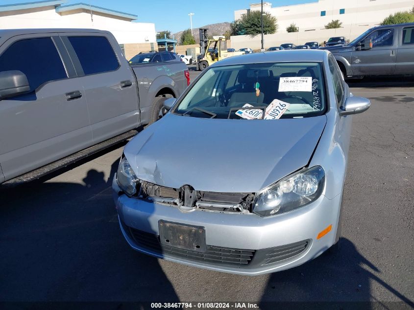 2014 VOLKSWAGEN GOLF 2.5L - WVWDB7AJ5EW009714