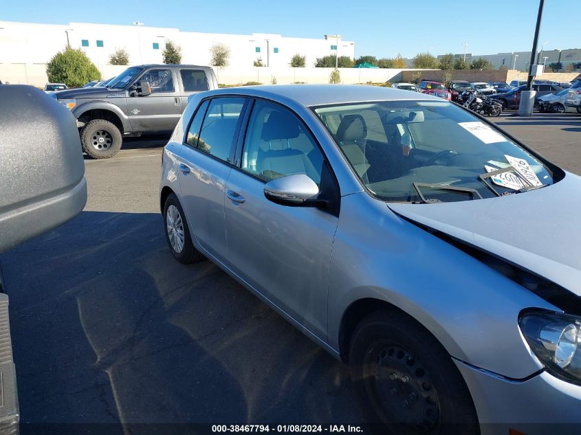 2014 VOLKSWAGEN GOLF 2.5L - WVWDB7AJ5EW009714
