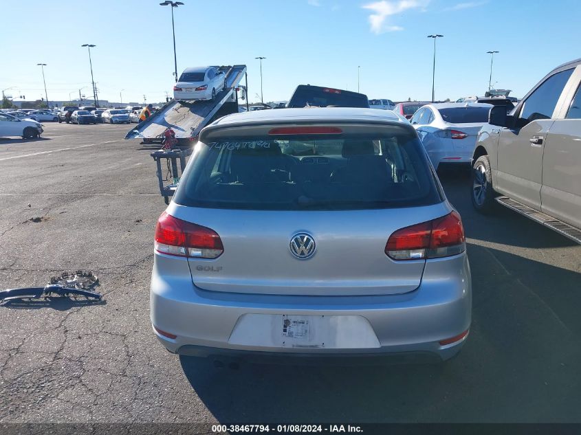 2014 VOLKSWAGEN GOLF 2.5L - WVWDB7AJ5EW009714
