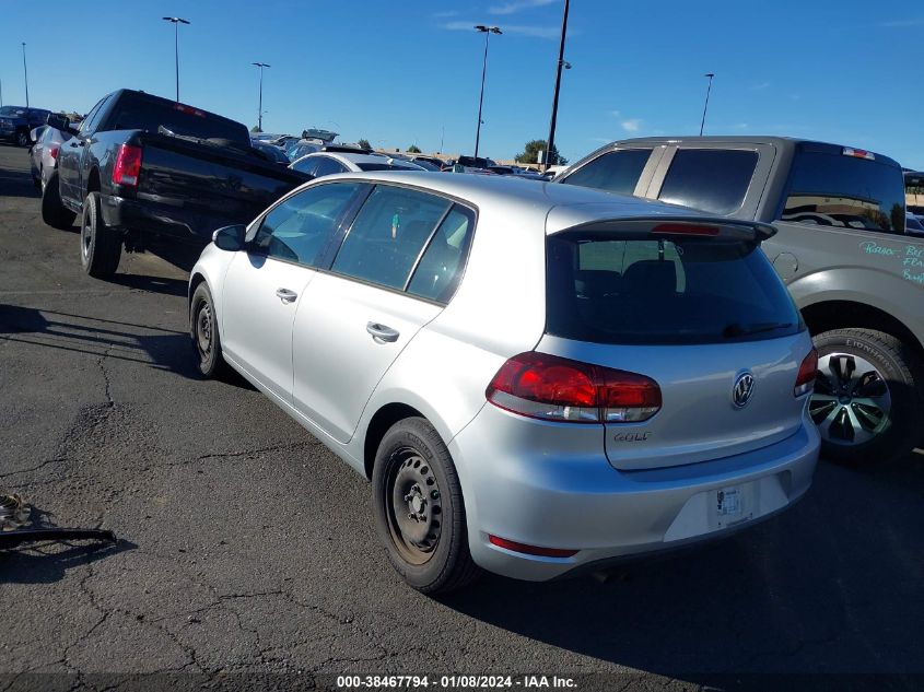 2014 VOLKSWAGEN GOLF 2.5L - WVWDB7AJ5EW009714