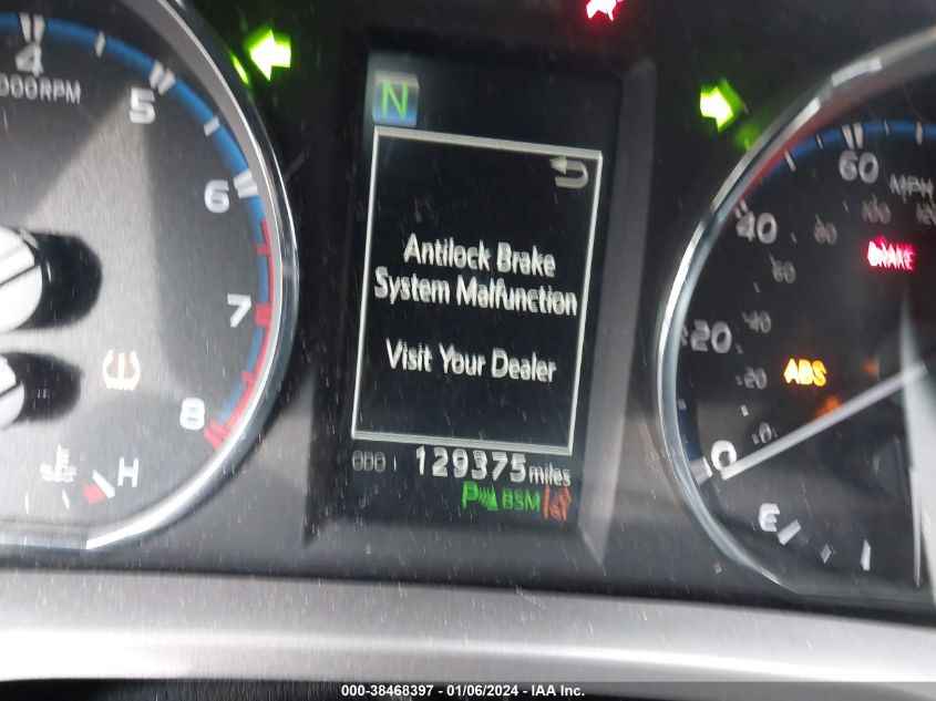 2016 TOYOTA RAV4 LIMITED - JTMYFREV0GJ087736
