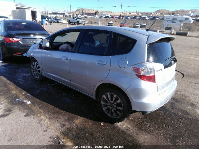 2013 HONDA FIT SPORT - JHMGE8H55DC073592
