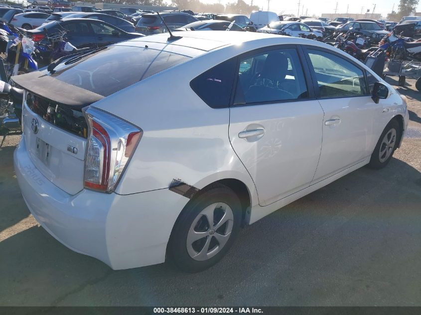 2013 TOYOTA PRIUS FOUR - JTDKN3DUXD5635230