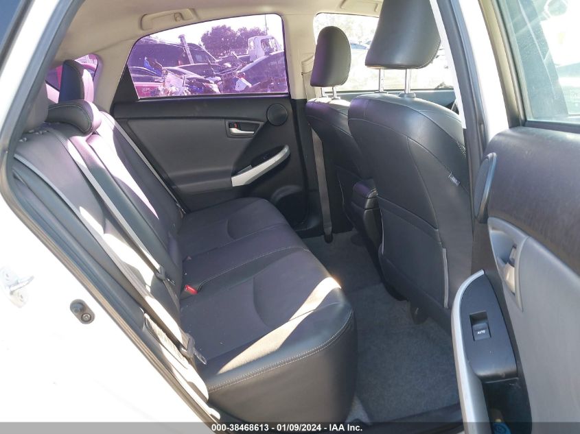 2013 TOYOTA PRIUS FOUR - JTDKN3DUXD5635230
