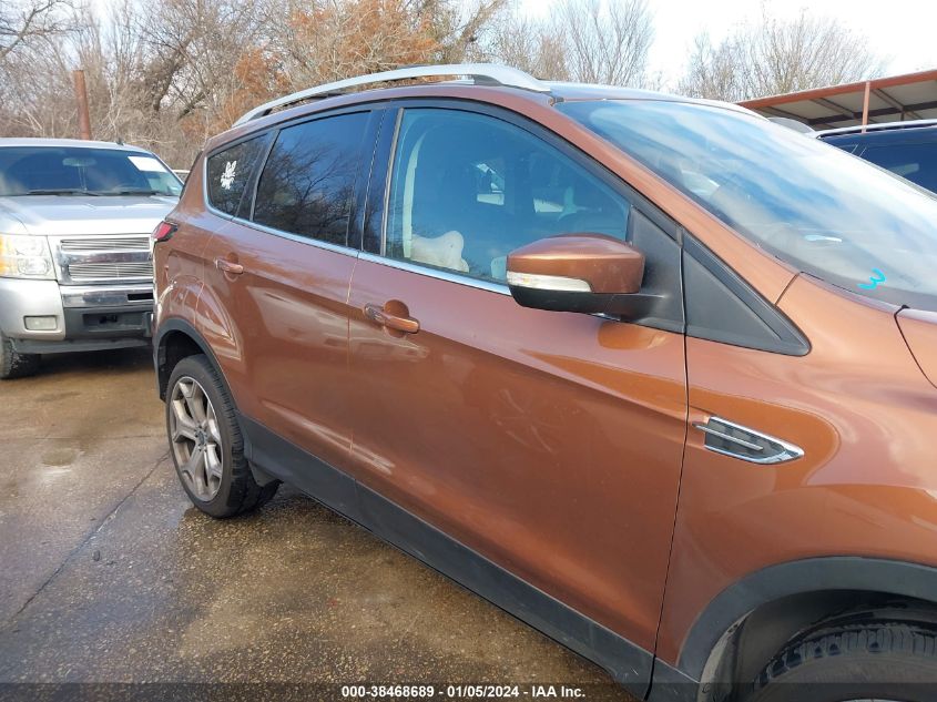 2017 FORD ESCAPE TITANIUM - 1FMCU9J93HUE50535