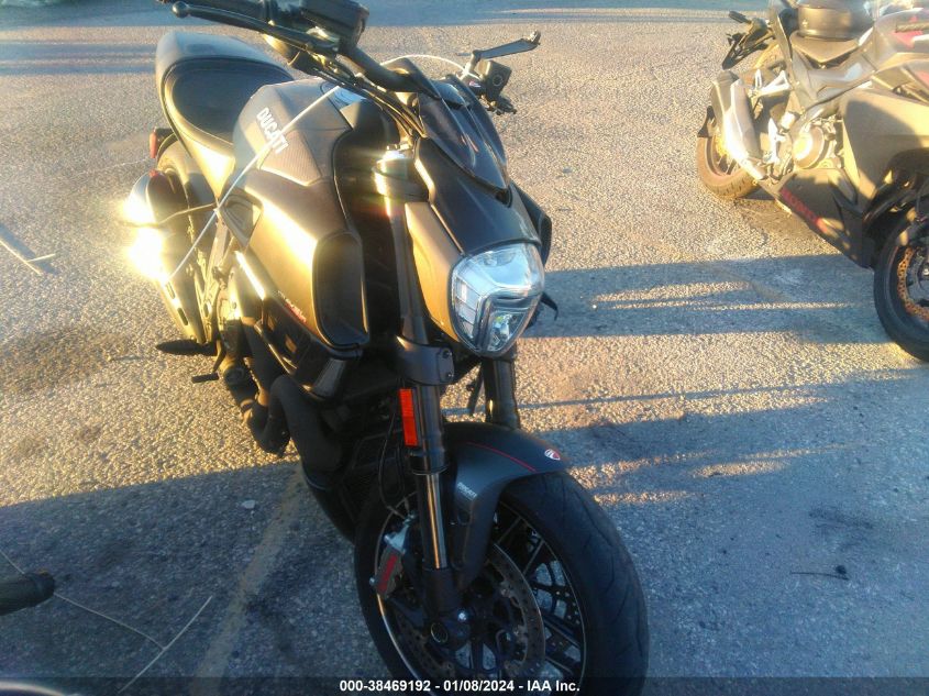 2017 DUCATI DIAVEL - ZDM13BSW8HB029761
