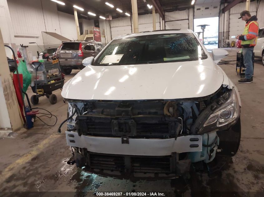 2018 BUICK LACROSSE ESSENCE - 1G4ZP5SZ4JU136617