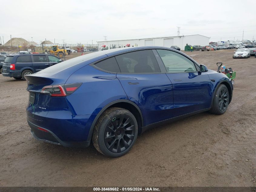 2023 TESLA MODEL Y AWD/LONG RANGE DUAL MOTOR ALL-WHEEL DRIVE - 7SAYGDEE7PA195701