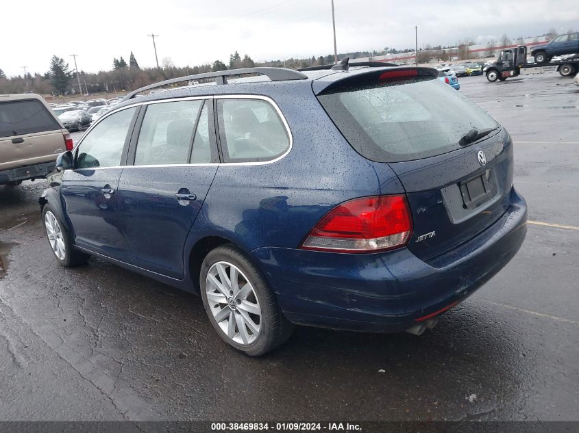 2014 VOLKSWAGEN JETTA SPORTWAGEN TDI W/SUNROOF - 3VWPL7AJ3EM606187