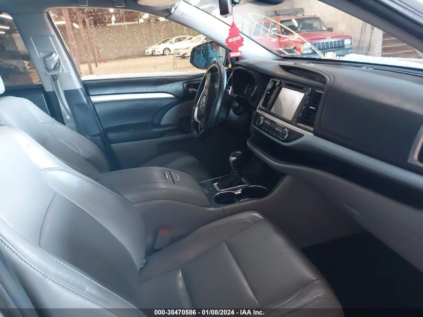 2017 TOYOTA HIGHLANDER XLE - 5TDJZRFH8HS510942