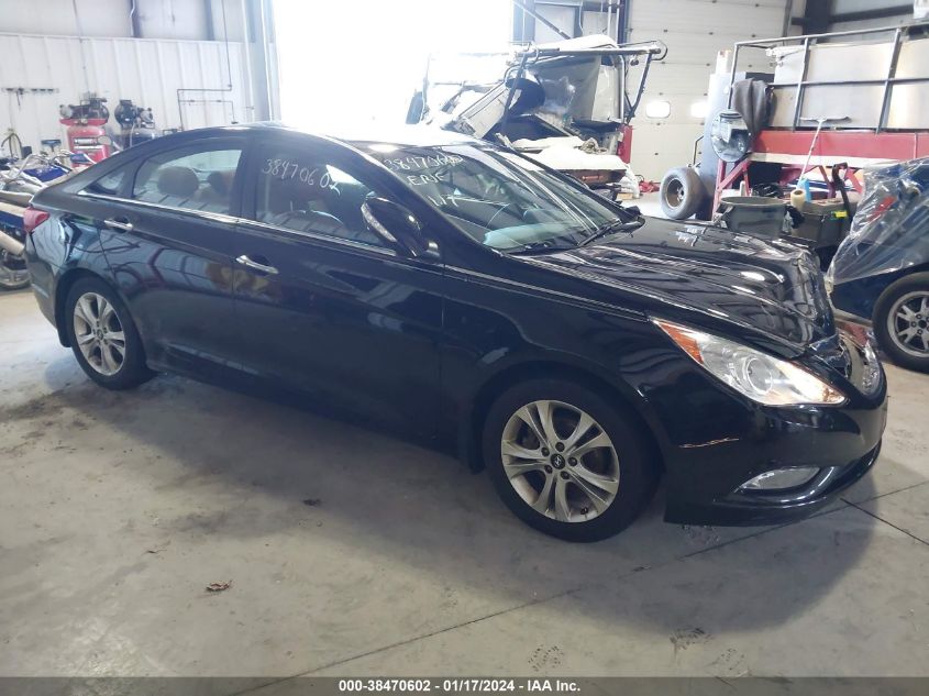 2013 HYUNDAI SONATA SE/LIMITED - 5NPEC4AC9DH688943