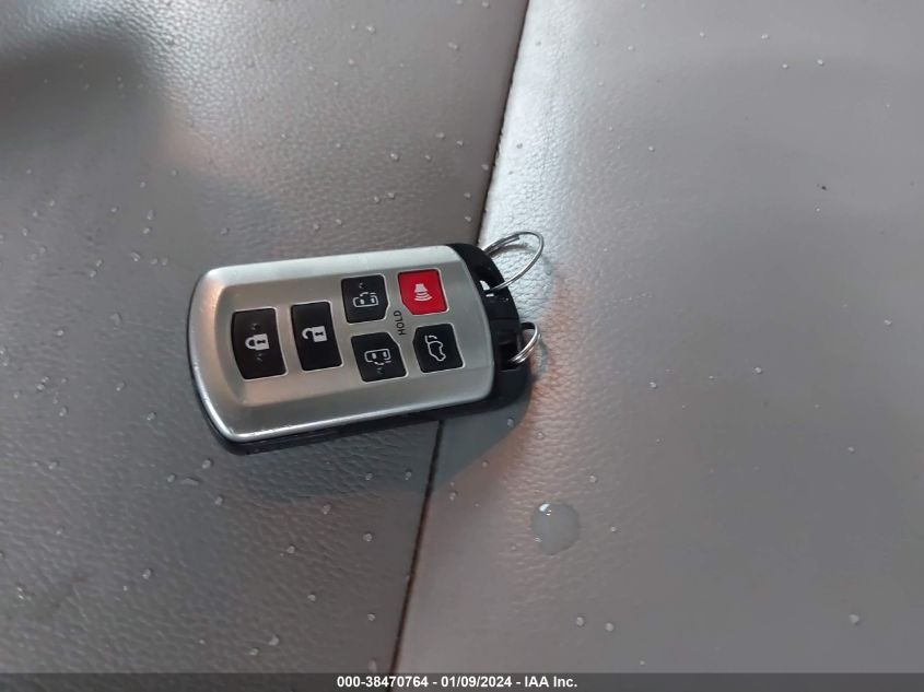 2015 TOYOTA SIENNA XLE/LIMITED - 5TDYK3DC3FS546719