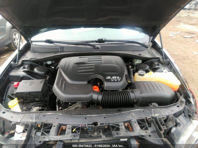 2019 CHRYSLER 300 S - 2C3CCABG2KH540201
