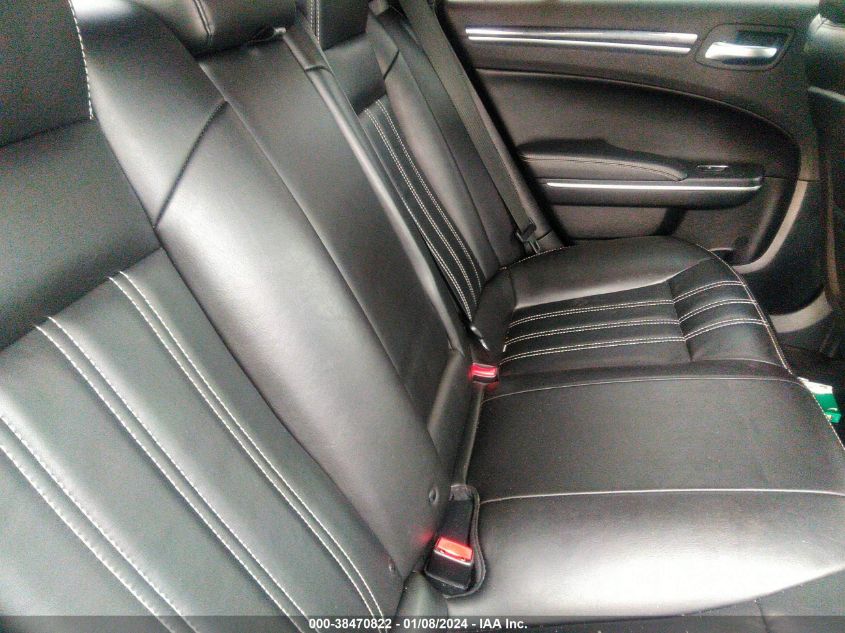 2019 CHRYSLER 300 S - 2C3CCABG2KH540201
