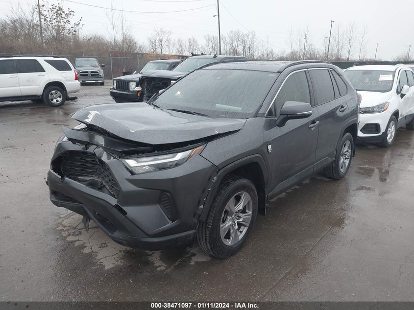 VIN JTMP1RFV9NJ040484 2022 TOYOTA RAV4 XLE/XLE PREMIUM