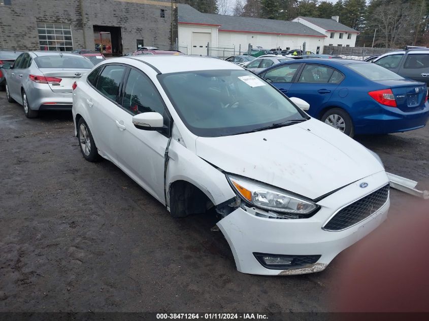 2015 FORD FOCUS SE - 1FADP3F25FL321116