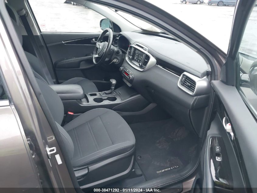 2019 KIA SORENTO 2.4L LX - 5XYPGDA36KG576165