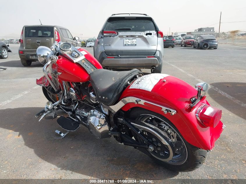 2011 HARLEY-DAVIDSON FLSTF 1HD1BX512BB047285