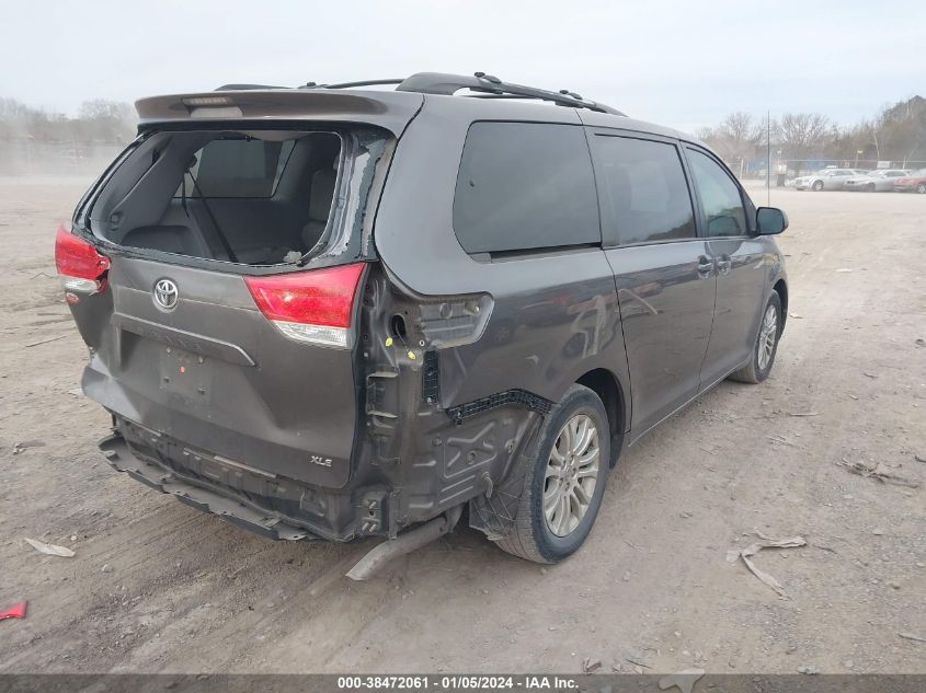 5TDYK3DC7CS241476 2012 TOYOTA SIENNA, photo no. 4