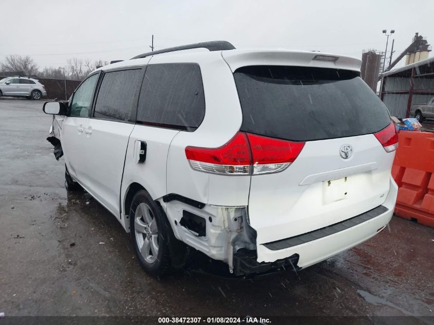 2014 TOYOTA SIENNA LE V6 8 PASSENGER - 5TDKK3DC9ES513888